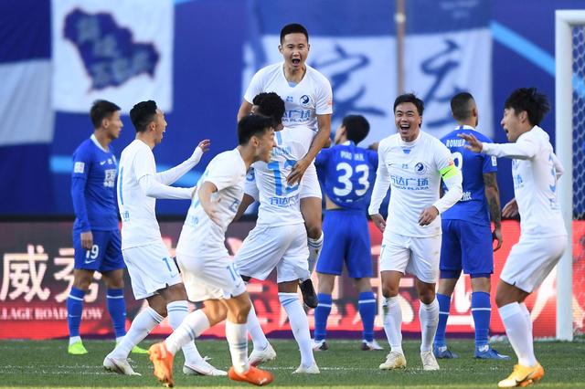 基耶利尼：我从不对球员发脾气；尤文最后一块拼图是体育总监（基耶利尼：从不向球员发火；尤文图斯缺的最后一环是体育总监）