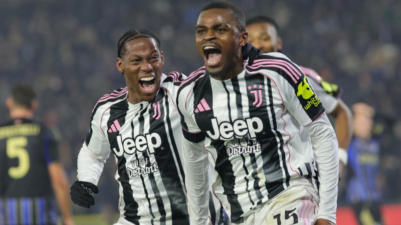 中超9／10月最佳阵容：卡扎伊什维利领衔，吴曦、吕焯毅入选（中超9-10月最佳阵容出炉：卡扎伊什维利领衔，吴曦、吕焯毅在列）