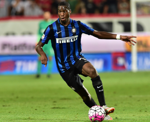 记者：迈阿密国际正在努力留下阿连德，目前双方在谈判（记者：迈阿密国际欲续留阿连德，双方已展开谈判）