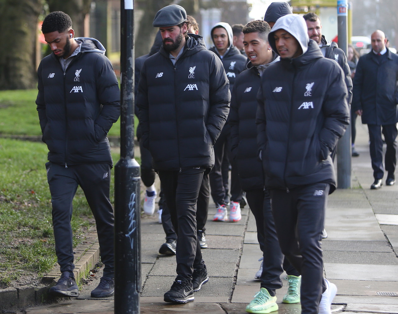 青少年如何快速提升控球？（青少年控球能力快速提升指南）